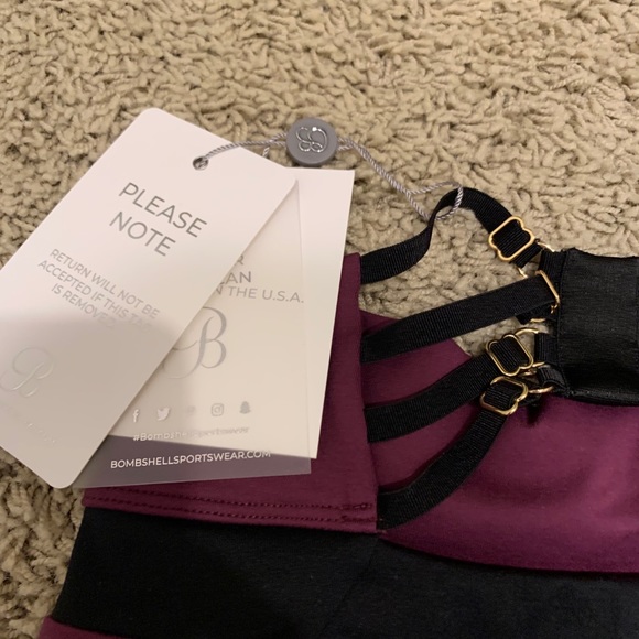 Bombshell Divine Leggings - Picture 5 of 12